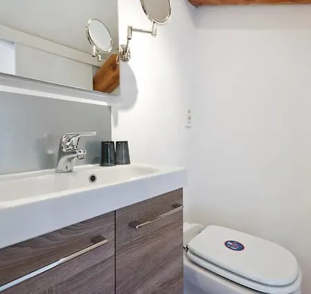 Duplex Bas Suquet Vieux Port Apartman Cannes